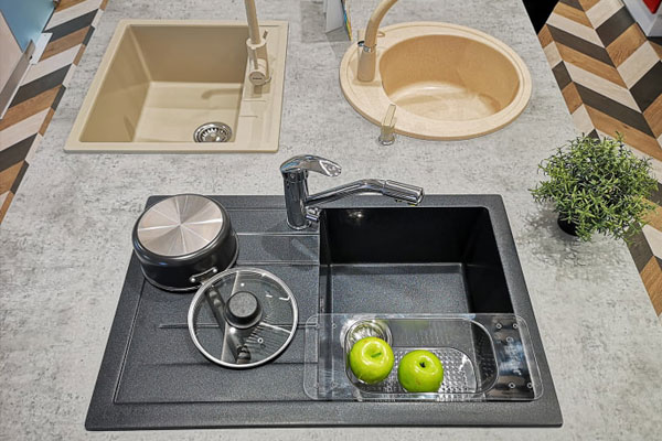 Nên đặt tivi trong phòng ngủ thế nào để vừa có thể giải trí mà không ảnh hưởng đến thời gian nghỉ ngơi-19