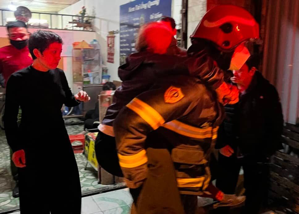 Cháy nhà ở phố cổ Hà Nội lúc rạng sáng, 1 người tử vong-2