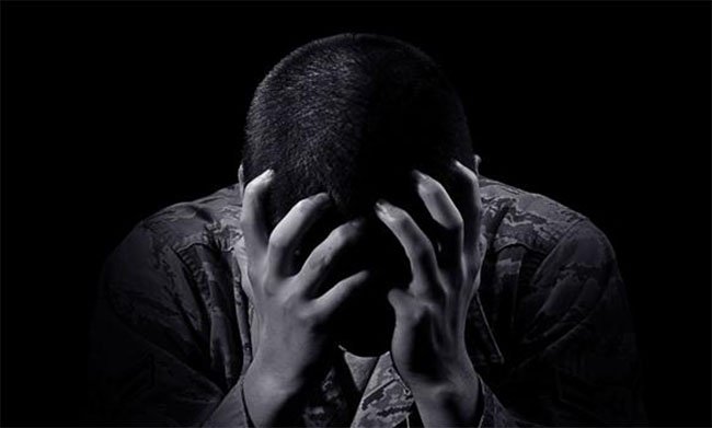 Phát tán clip và thư tuyệt mệnh của nam sinh trường chuyên nhảy lầu tự tử: Phải chịu trách nhiệm hình sự nếu gây hậu quả nghiêm trọng-3