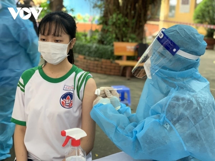 Những phản ứng có thể gặp khi trẻ 5-11 tuổi tiêm vaccine COVID-19-2