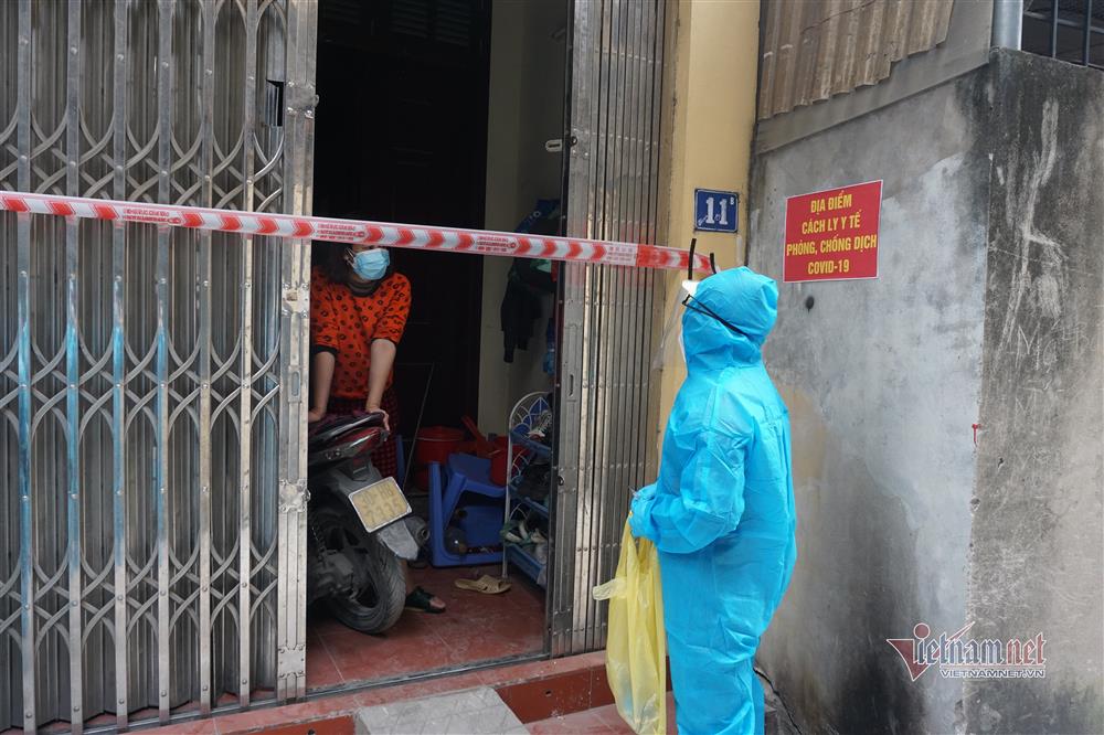 Hà Nội qua đỉnh Covid-19 hơn 10 ngày, chống dịch sẽ thay đổi thế nào?-2