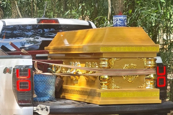 Vụ tu nghiệp sinh Việt mất tích 6 năm tại Israel: Tìm thấy vật dụng và giấy tờ tuỳ thân trong hang đá nhưng đã úa màu theo thời gian-2