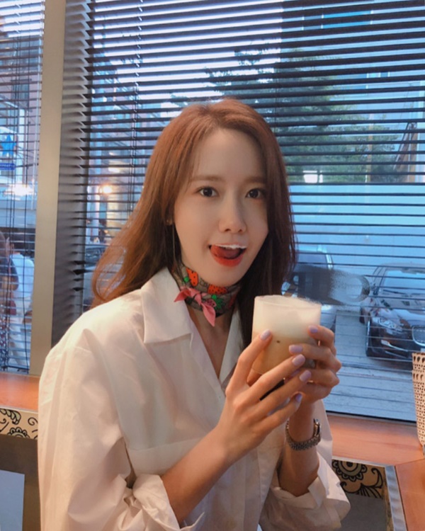 Mặc áo sơ mi đẹp không thua sao Hàn với 13 cách mix đơn giản, nhưng sành điệu tuyệt đối-3