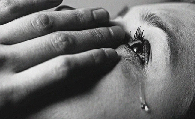 Cộng đồng mạng đang quá đà trong việc phán xét cách dạy con của người khác-3