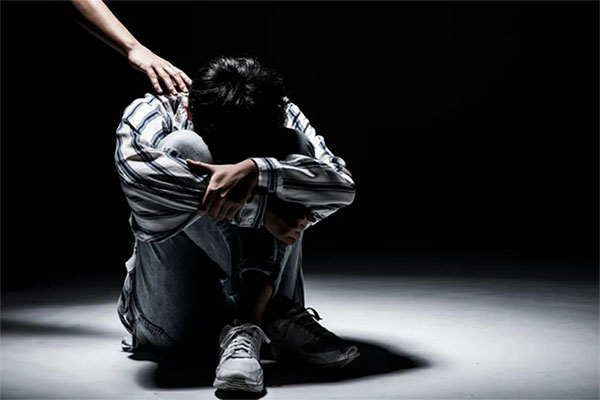 Nếu con bạn thuộc một trong 6 nhóm này thì dễ bị rối loạn tâm lý, nguy cơ trầm cảm cao hơn bạn cùng tuổi-5