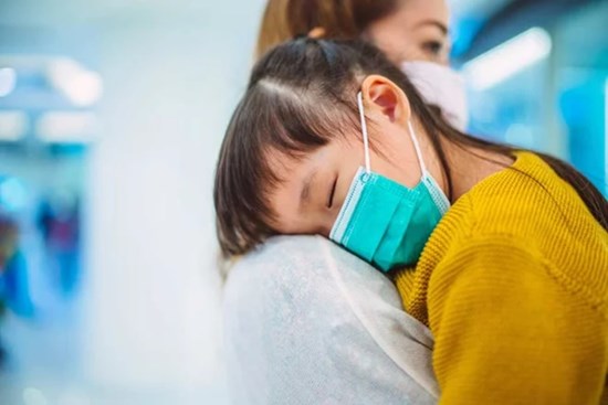 Phát hiện mới về ảnh hưởng của Omicron tới trẻ em