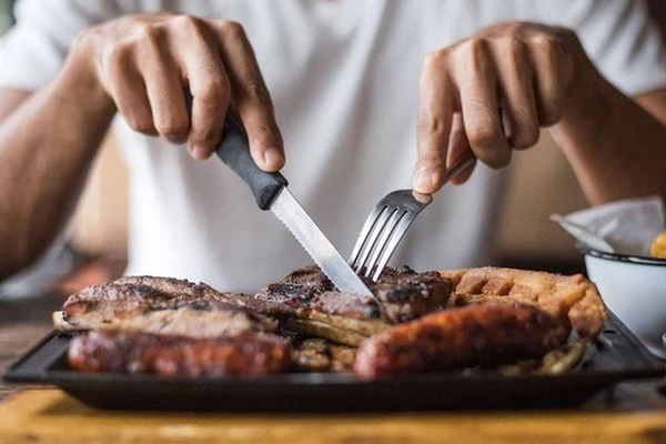 Cảnh báo 6 thói quen đoản mệnh trong ăn uống, đáng tiếc rất nhiều người mắc mà không biết-1