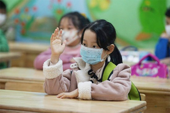 Hà Nội cho tiểu học và lớp 6 đến trường học trực tiếp ngay trong tuần này