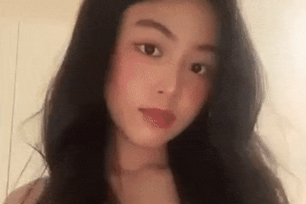 Ngắm đã đời loạt ảnh Lọ Lem nhà MC Quyền Linh mừng sinh nhật tuổi 16: Thì ra, mùa xuân hoa nở là vì EM!-6