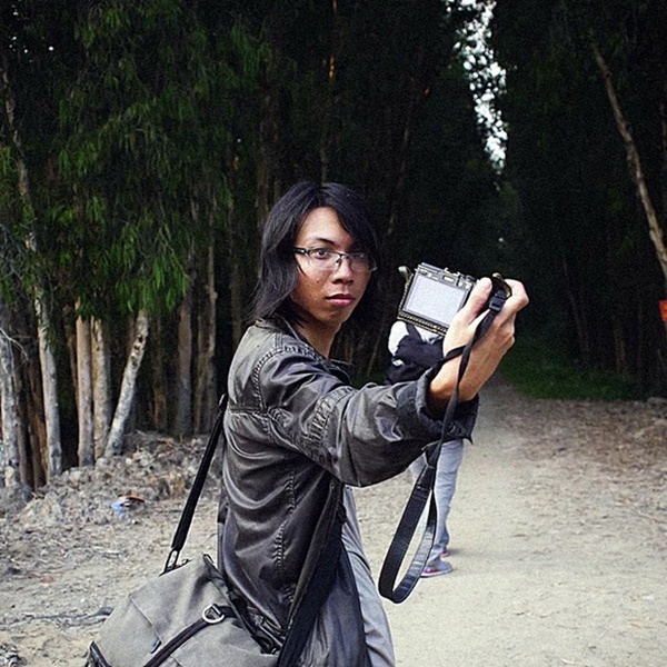 Vụ tu nghiệp sinh Việt mất tích 6 năm tại Israel: Tìm thấy vật dụng và giấy tờ tuỳ thân trong hang đá nhưng đã úa màu theo thời gian-1