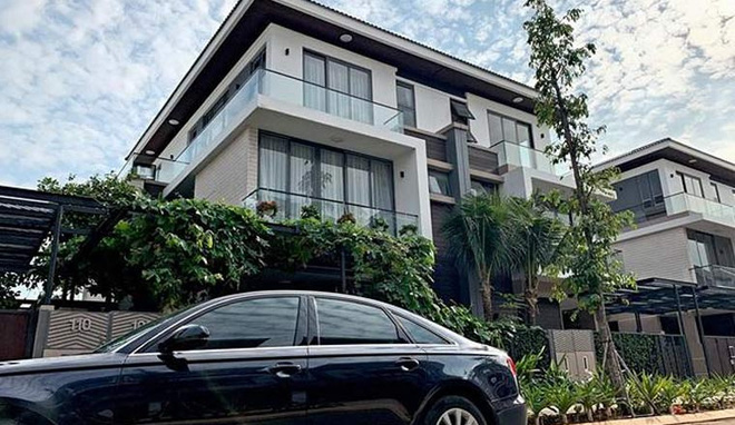 So kè khối tài sản của Hà Hồ và Lệ Quyên: Ở dinh thự nhìn mà ngợp thở, khủng nhất phải kể đến 1 điều?-1