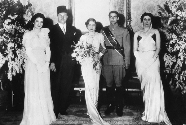 Hoàng hậu xinh đẹp nhất thế giới: Kết hôn chỉ sau một lần gặp gỡ, bị mẹ chồng ghẻ lạnh vì một lý do và quyết định chấn động lịch sử-3