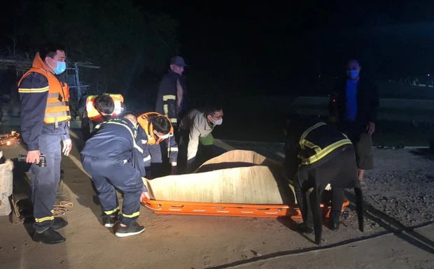 Nóng: 5 nữ sinh 12 tuổi cùng mất tích trên sông, công an đã tìm thấy 2 thi thể-1