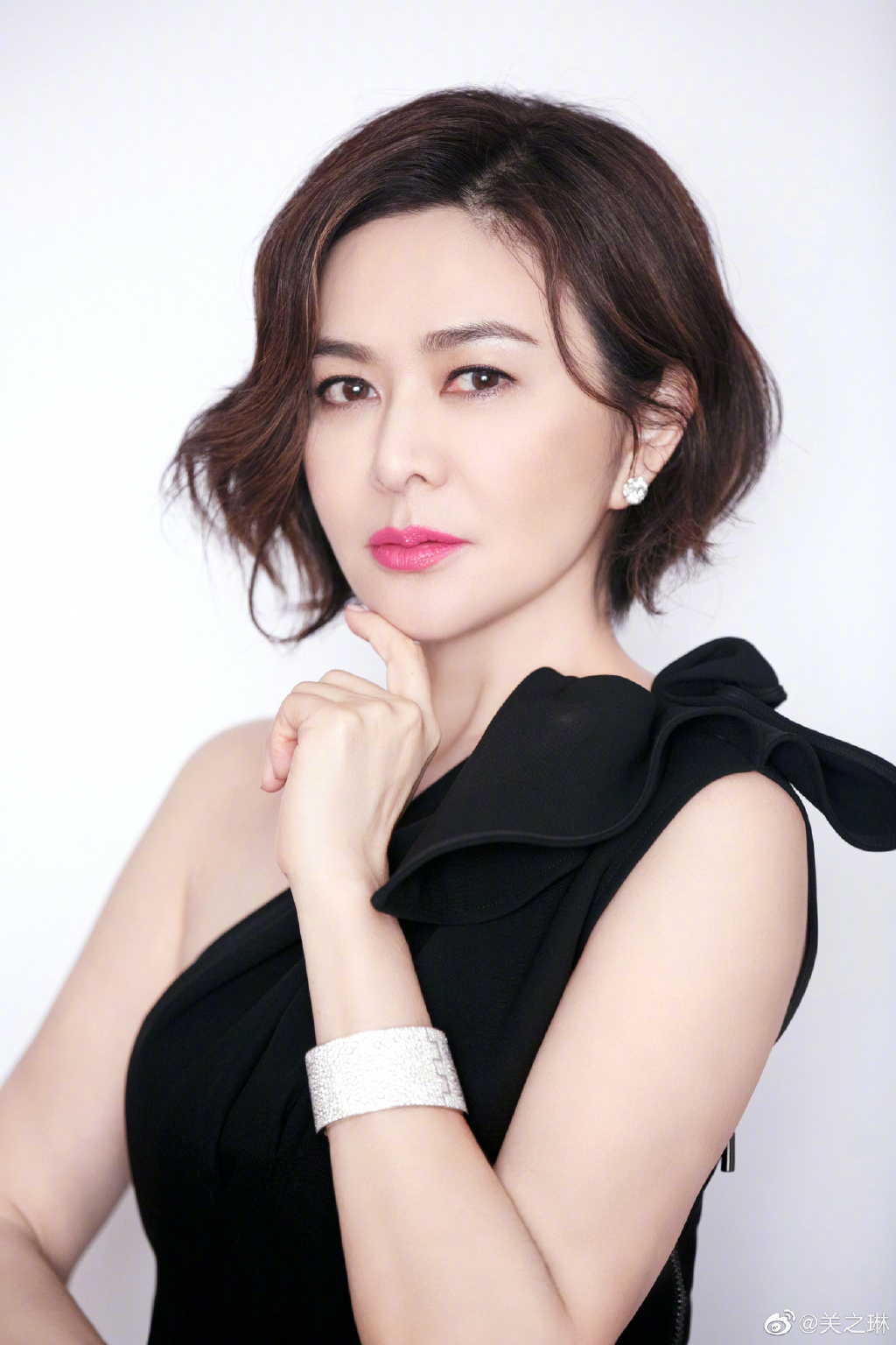 Kết cục đắng cay của nữ diễn viên xinh đẹp: 5 lần 7 lượt giật chồng khiến bà cả mất con-14