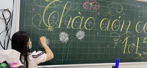 Phụ huynh đổ xô sắm đồng phục, đồ dùng học tập cho con nhỏ đến trường-15