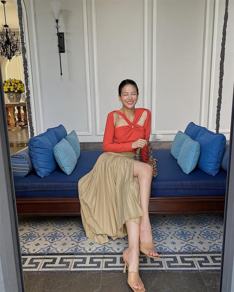 5 kiểu sandal này chính là hot trend mùa mới, được hội mỹ nhân Việt diện nhiều nhất-2