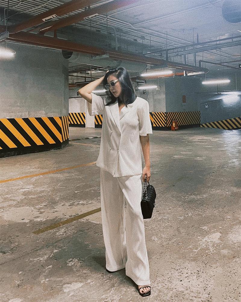 5 kiểu sandal này chính là hot trend mùa mới, được hội mỹ nhân Việt diện nhiều nhất-10