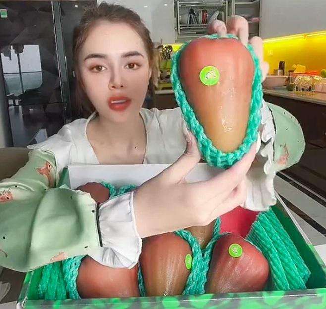 Roi ngọc bích Đài Loan 2,5 triệu/7 quả đang gây sốt có gì đặc biệt?-1