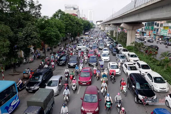 Chủ tịch Hà Nội: Đã qua đỉnh dịch Covid-19, thành phố sẽ mở thêm một số dịch vụ-2