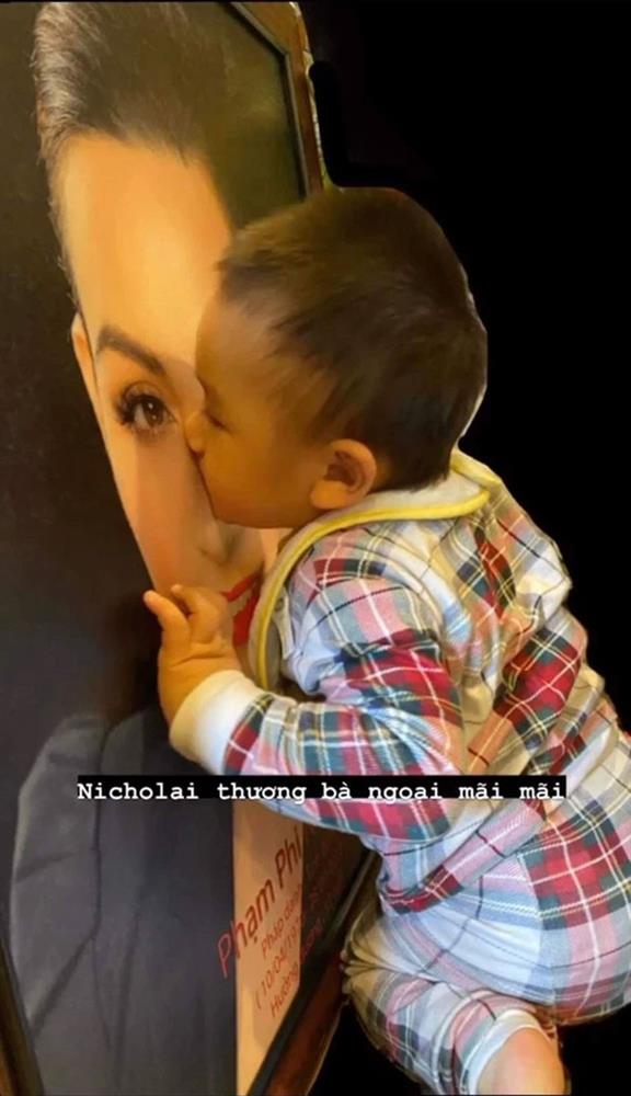 Cháu ngoại của Phi Nhung được mẹ đưa đến thăm bà quá cố, có 1 chi tiết gây xúc động mạnh-1