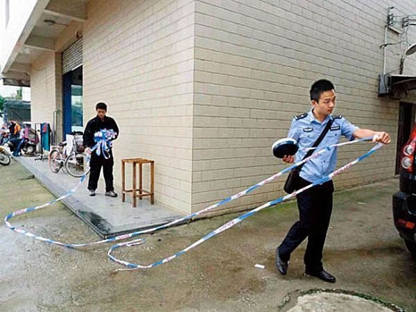 Em gái bày mưu giết chết cả gia đình chị ruột, cảnh sát vào cuộc phát hiện danh tính không thể tin nổi của những kẻ thủ ác-2