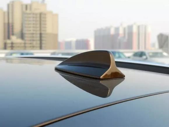 Cái đuôi nhỏ trên đầu xe có công dụng gì? Người trong cuộc: Đừng nghĩ nó lố bịch, tác dụng của nó không hề nhỏ-4