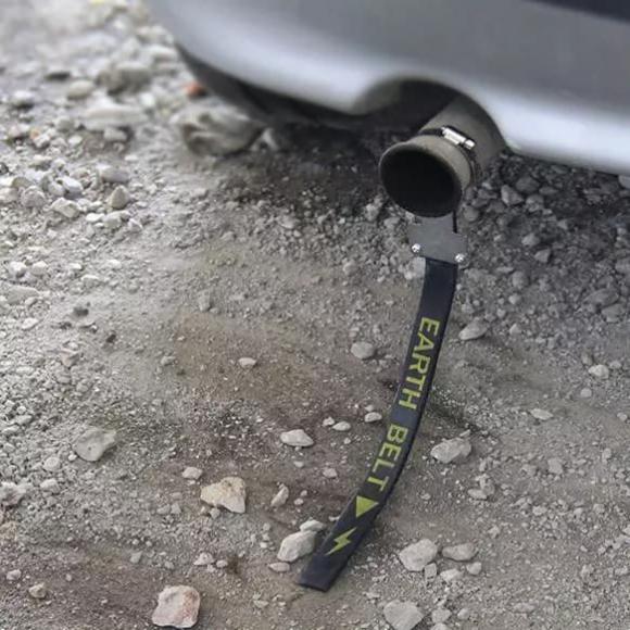 Cái đuôi nhỏ trên đầu xe có công dụng gì? Người trong cuộc: Đừng nghĩ nó lố bịch, tác dụng của nó không hề nhỏ-6