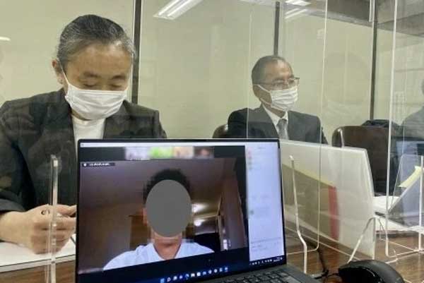 Chấn động: Nam sinh bị nữ phó giáo sư xâm hại nhiều lần, biến thành nô lệ phải nấu cơm hộ, đón con giúp cùng loạt chi tiết gây sốc-1