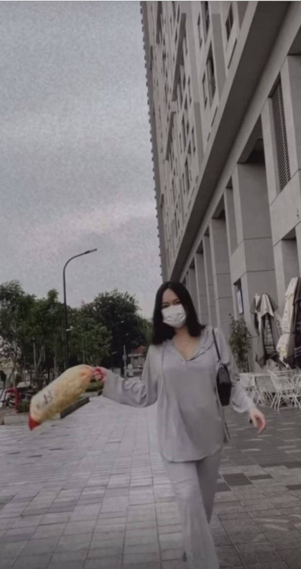 Diệu Nhi khoe eo con kiến hậu tin đồn sinh con, nhan sắc và body mẹ bỉm chuẩn chỉnh quá đi!-7