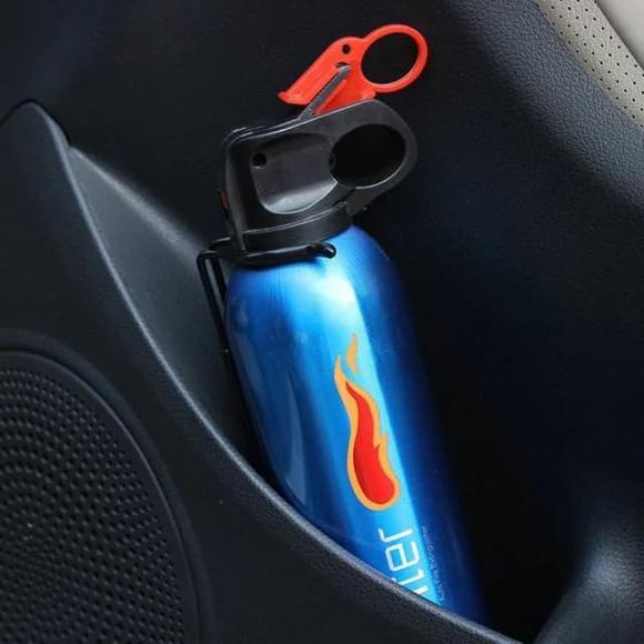 Sau nhiều năm lái xe, nhiều người vẫn không biết công dụng của cửa sổ tam giác của xe? Giờ biết cũng chưa là quá muộn-9