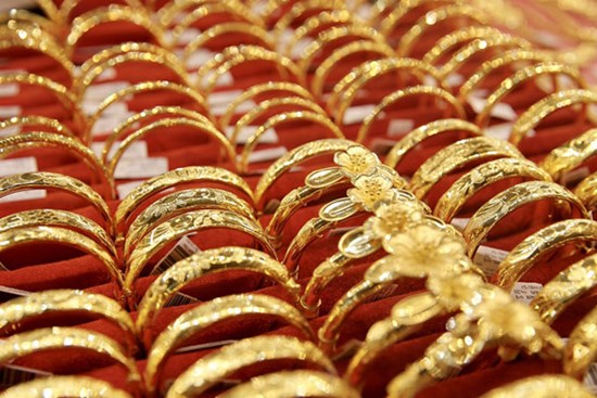 Giá vàng hôm nay 8/4: Tăng nhanh, vọt lên từ đáy