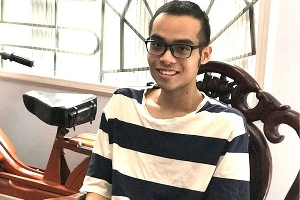 Lần đầu đến nhà bạn trai chơi mà tôi bị bố anh mắng đến rát mặt, phải uất ức bật khóc tại chỗ-1