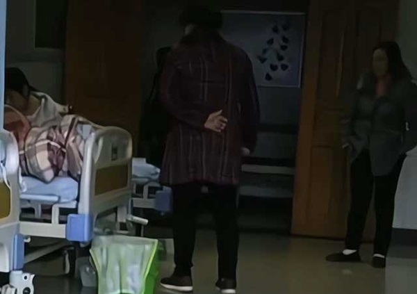 Con dâu mới sinh, mẹ chồng xông vào bệnh viện mắng chửi xối xả, từng câu từng chữ khiến người nghe nóng máu-3