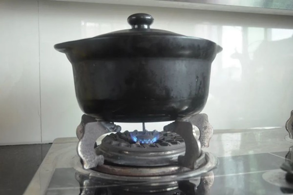 Mẹo bảo quản thớt gỗ được lâu, không bị nứt mà ít người biết-4