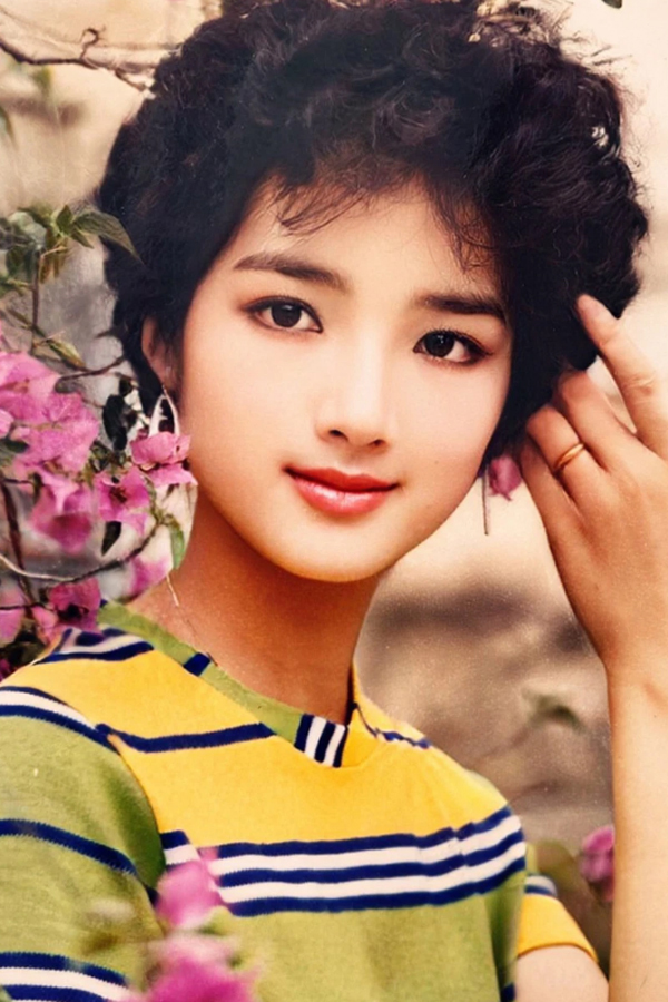 Ảnh hiếm lúc trẻ của Hoa hậu Đền Hùng Giáng My: Nhan sắc khiến ai nhìn cũng ngơ ngẩn-8