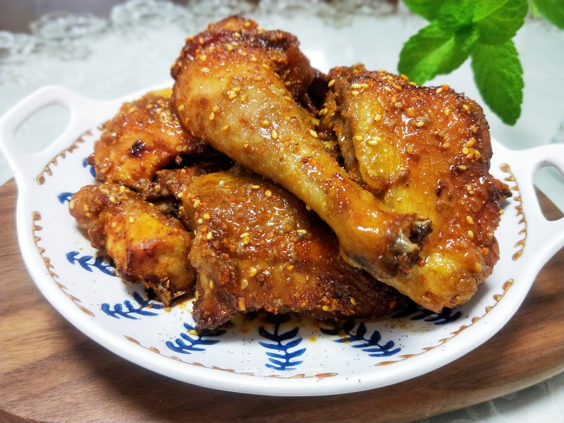 Muốn nướng gà bằng nồi chiên không dầu được vàng ngon, chị em không thể bỏ qua bí quyết này!-7