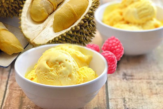 Hướng dẫn cách làm kem sầu riêng tại nhà dẻo mịn, mát lạnh ngày hè