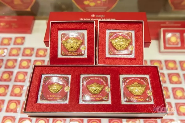 Giá vàng hôm nay 10/4: Một tuần tăng giá, chờ thời chốt lãi-2