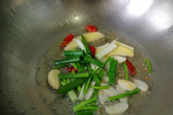 Chán ốc luộc thì làm ngay món ốc xào cay ngon đúng điệu, thơm nồng đã miệng-6