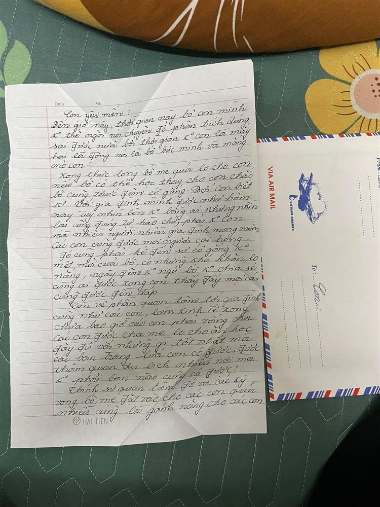 Quát con vì điểm thi kém, bố cặm cụi viết thư tay tới 2 giờ sáng: Xin và mong con hiểu-1