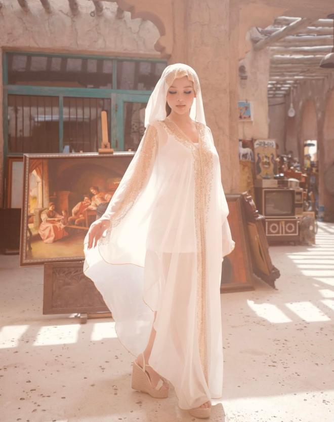 Huyền Baby bị lộ body gái hai con kém xinh do chiếc gương phản chủ-12