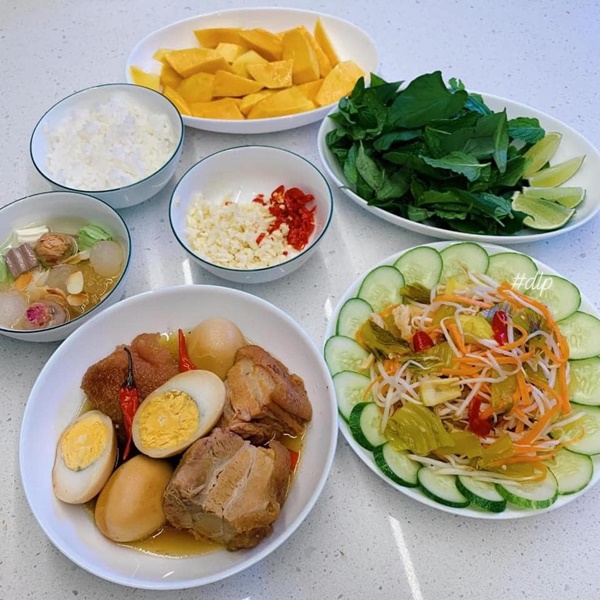 Nữ CEO bầu bí vẫn đảm đang&nbsp;cơm ngon canh ngọt, tiết lộ cả bí kíp vào bếp tiết kiệm thời gian cho chị em bận rộn-1