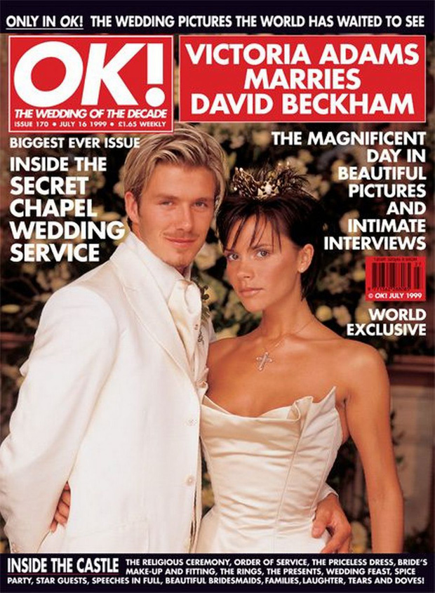 Nhìn lại đám cưới 18 tỷ của David và Victoria Beckham ở lâu đài: Cô dâu chú rể lên đồ như cổ tích, xúc động nhất ảnh bế Brooklyn bé tí-1