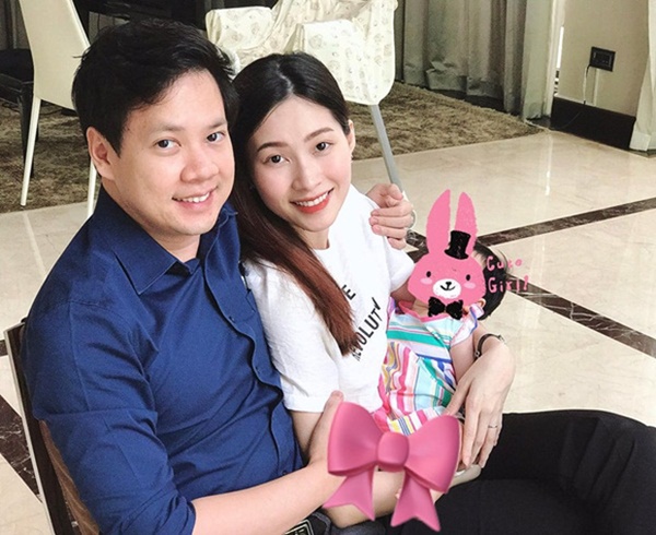 Khối tài sản khủng của các nàng dâu Vbiz: Hà Tăng có gì trong biệt thị triệu đô, Đàm Thu Trang quá khủng!-25