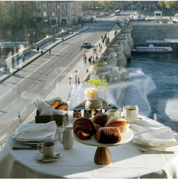 Vũ Khắc Tiệp đập hộp khách sạn đẳng cấp thế giới 120 triệu đồng/đêm, là người đầu tiên được tập đoàn LVMH cho quay Youtube-7