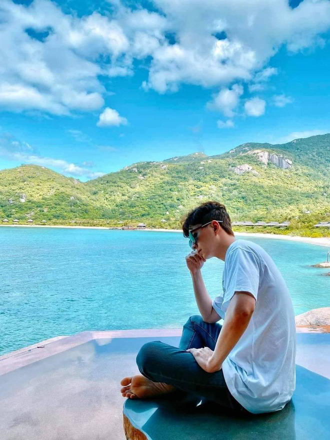 Bạn gái tin đồn của Ngô Kiến Huy trượt tay để lộ hint du lịch chung, trả lời ra sao khi bị fan hỏi khó?-6