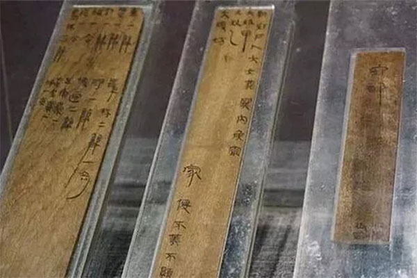 Kinh ngạc mộ cổ 200 năm: Thi thể mỹ nhân nguyên vẹn, tỏa mùi thơm như Hàm Hương-4