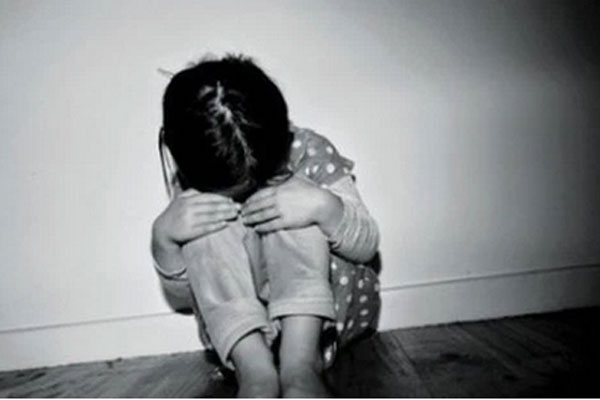 Chính quyền thông tin vụ bé gái 7 tuổi tử vong nghi bị bạo hành-2