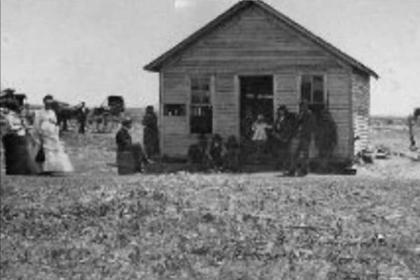 Bí ẩn về quán trọ tử thần: Lữ khách khi vào không thể trở ra và sự thật động trời dưới gầm giường cùng nơi phi tang tội ác gây ám ảnh-1