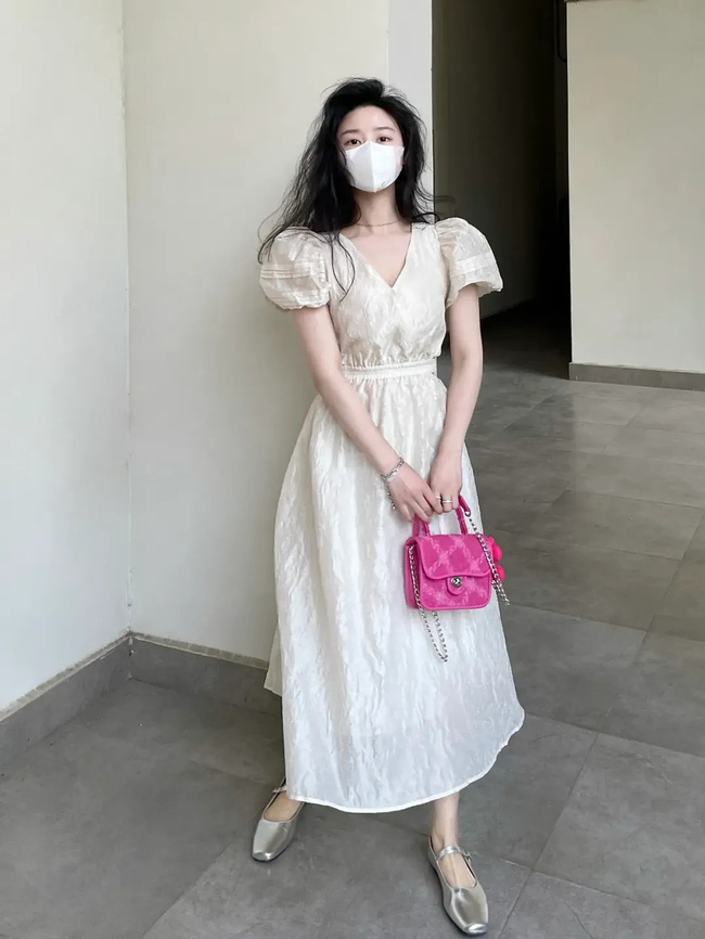 Street style Châu Á: Loạt quý cô diện đồ đơn giản nhưng nhìn vẫn đẹp không rời mắt-13